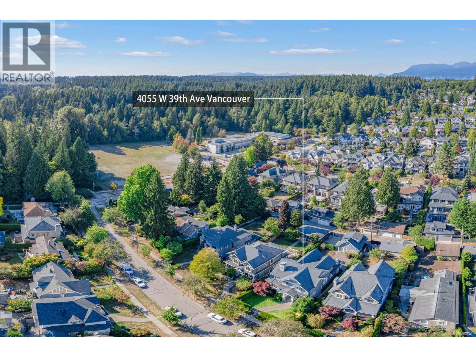 4055 W 39th Avenue, Vancouver, British Columbia  V6N 3B1 - Photo 2 - R3159256