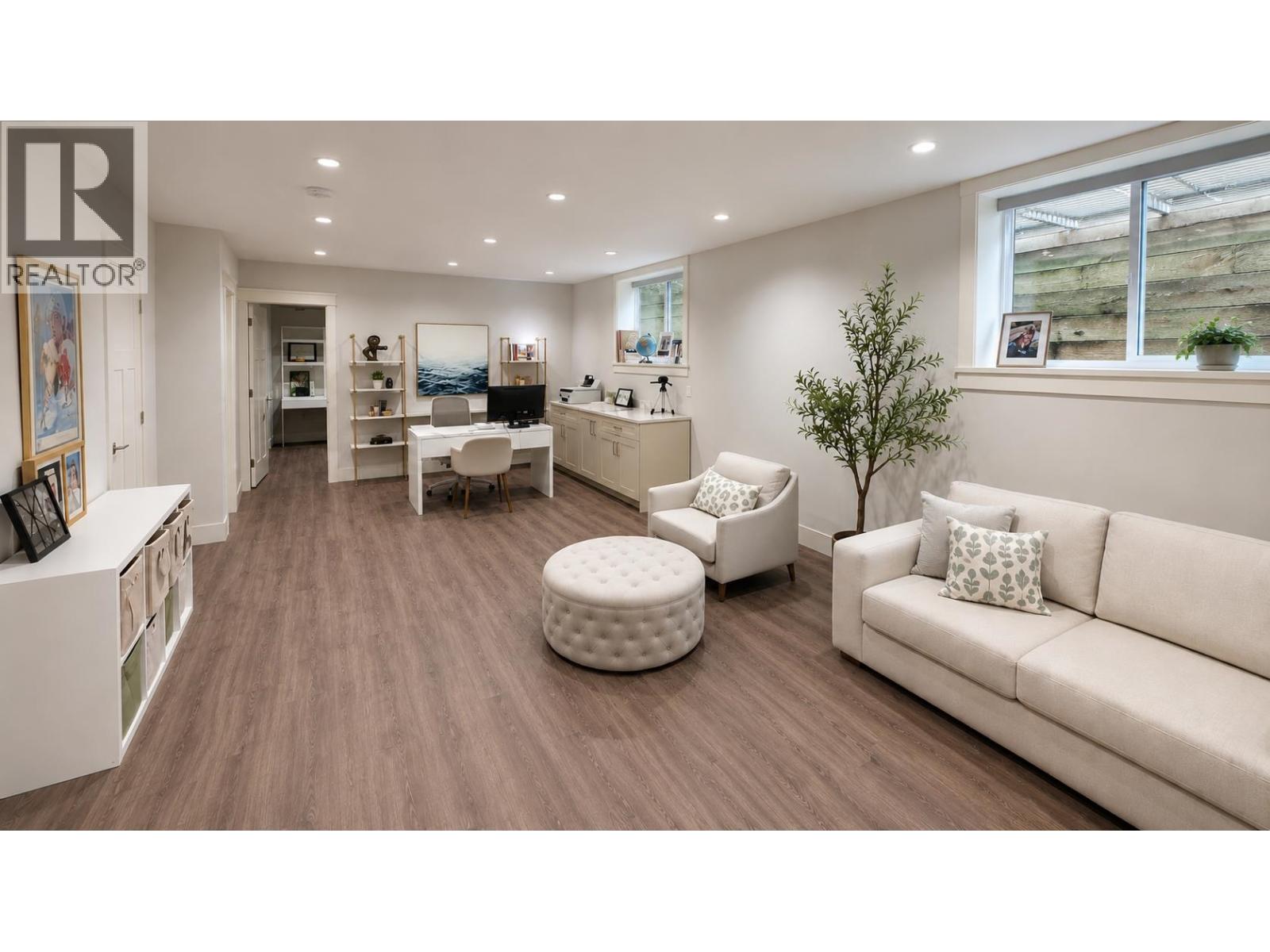545 E 4th Street, North Vancouver, British Columbia  V7L 1J7 - Photo 29 - R3159289