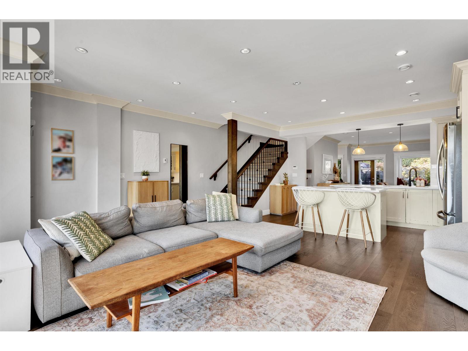 545 E 4th Street, North Vancouver, British Columbia  V7L 1J7 - Photo 12 - R3159289