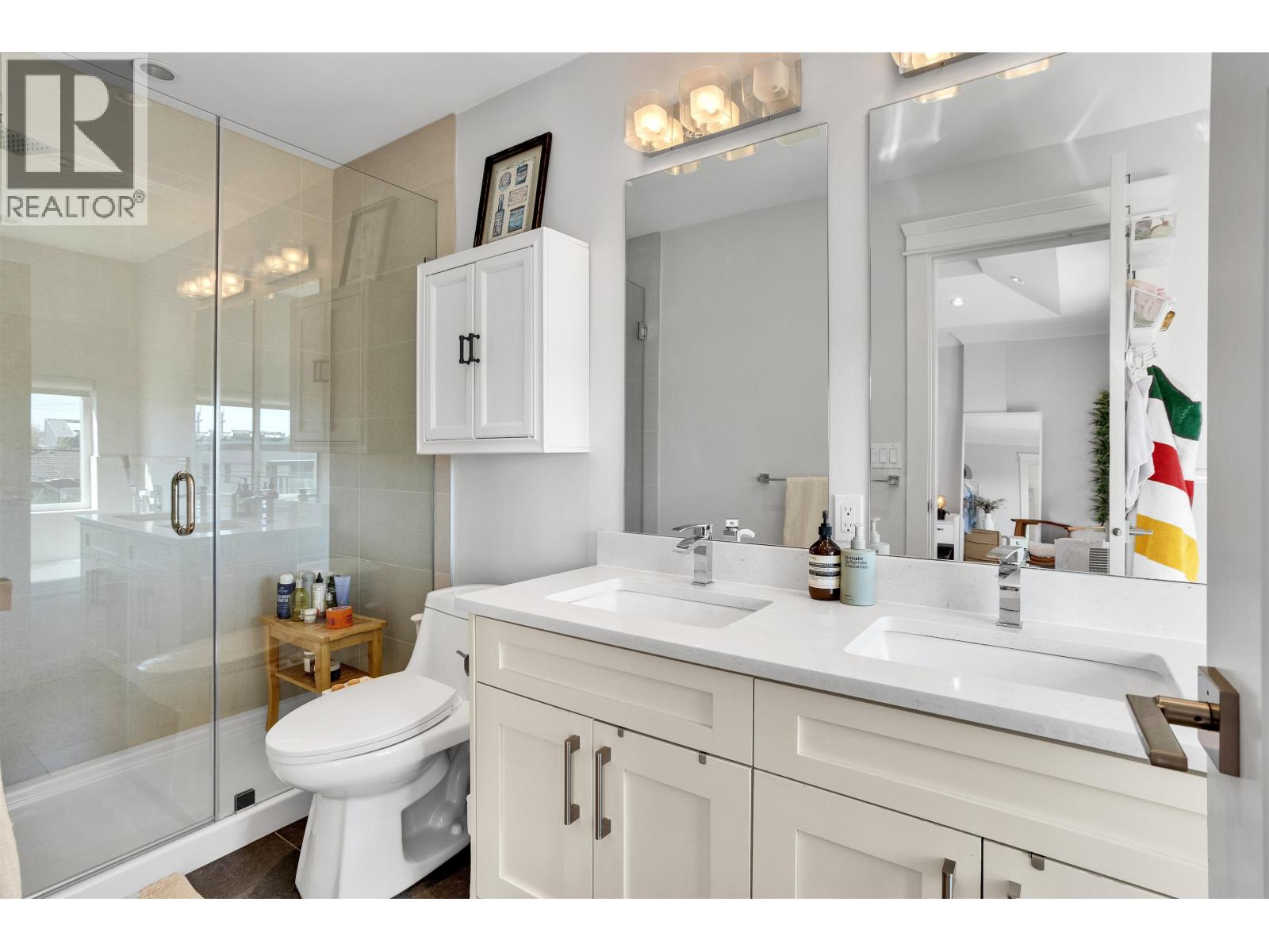 545 E 4th Street, North Vancouver, British Columbia  V7L 1J7 - Photo 24 - R3159289