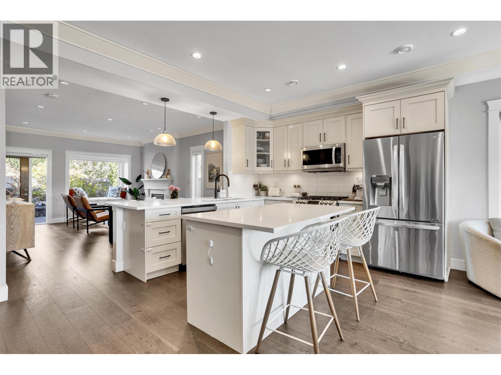 545 E 4th Street, North Vancouver, British Columbia  V7L 1J7 - Photo 10 - R3159289