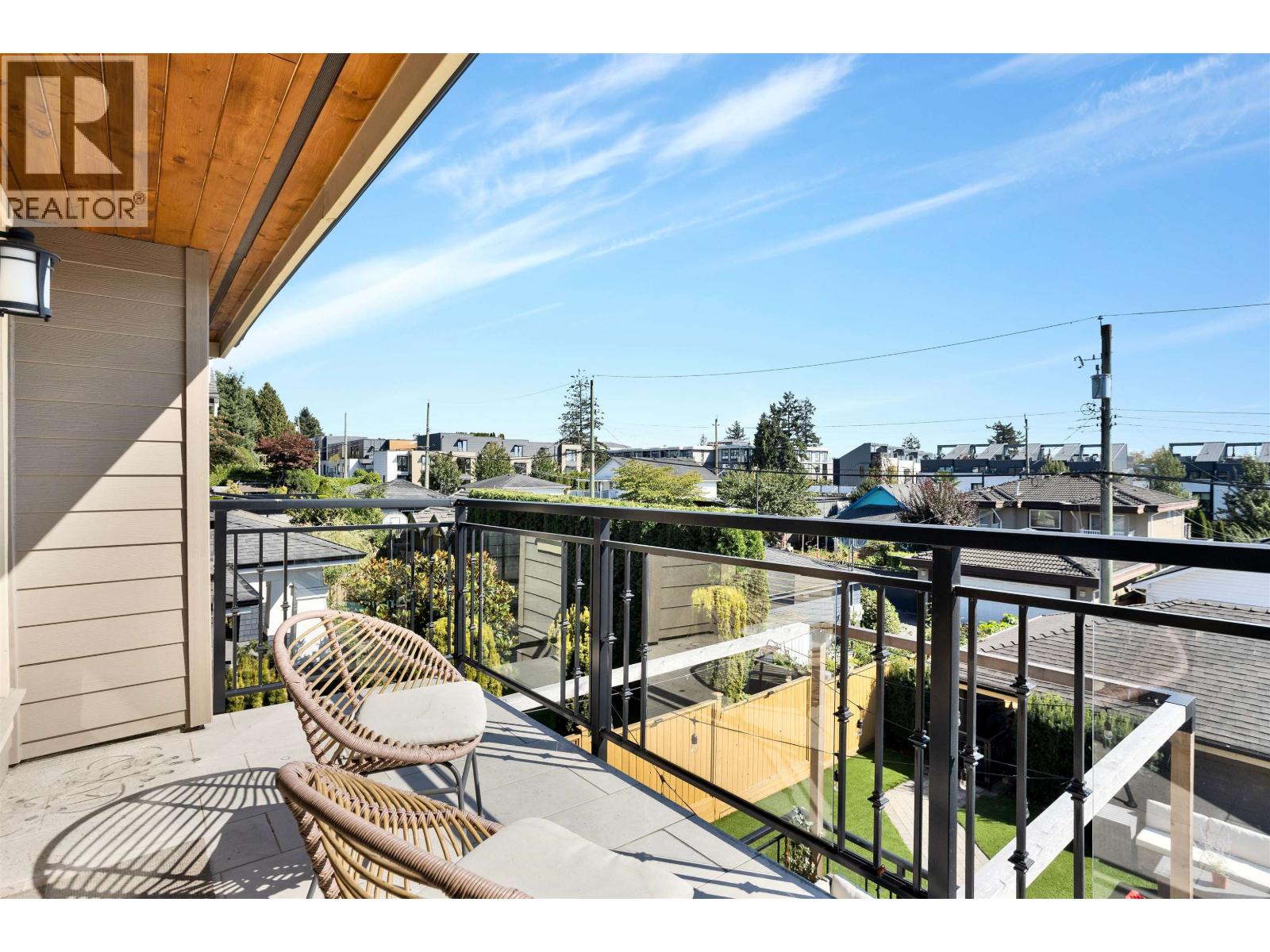 545 E 4th Street, North Vancouver, British Columbia  V7L 1J7 - Photo 25 - R3159289