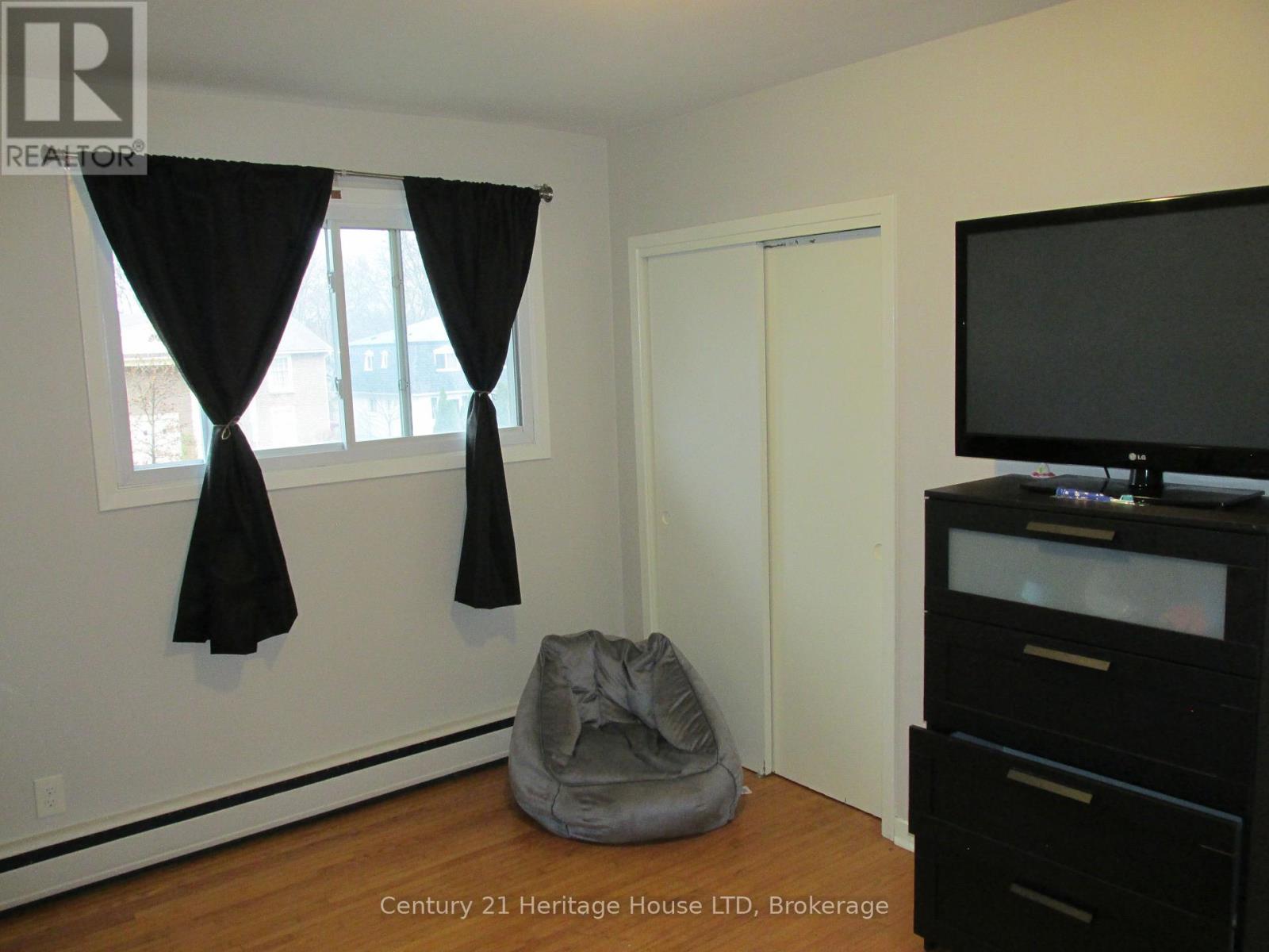 4 - 377 Glenridge Avenue, St. Catharines, Ontario  L2T 3K8 - Photo 13 - X13716504