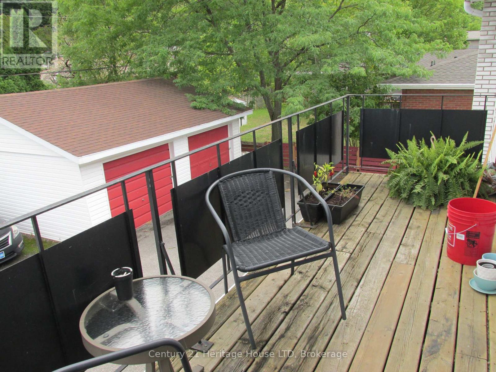 4 - 377 Glenridge Avenue, St. Catharines, Ontario  L2T 3K8 - Photo 2 - X13716504