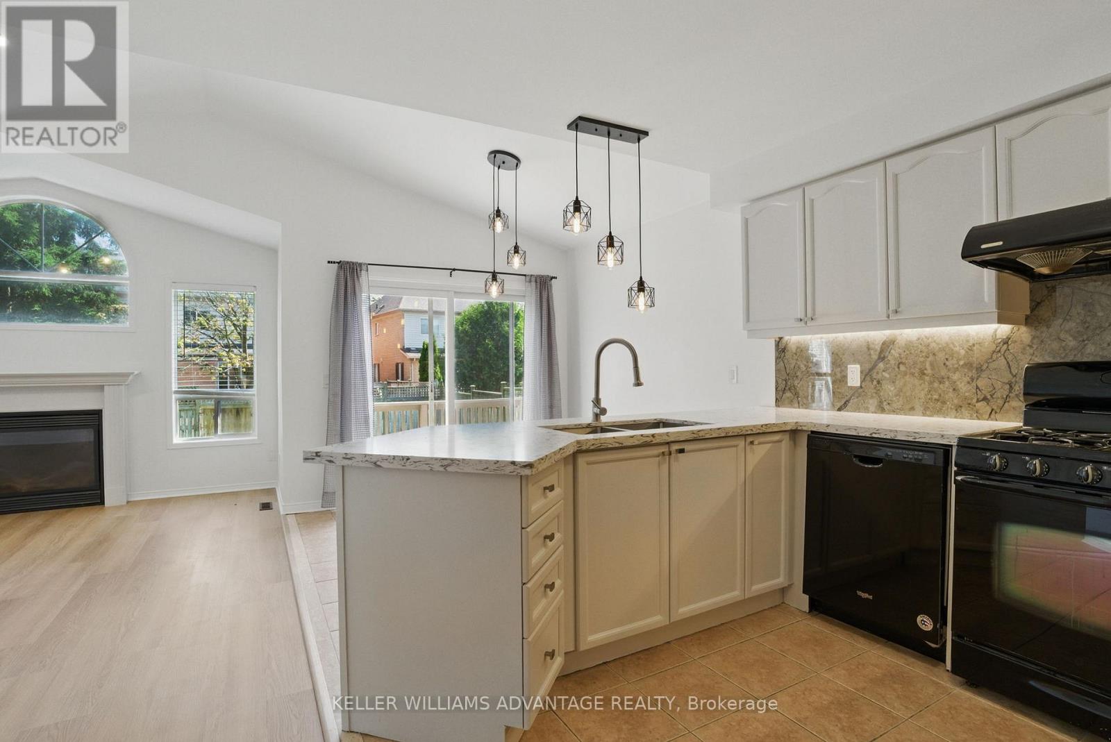 23 Kressman Court N, Whitby, Ontario L1P 0A1 - Photo 13 - E13716500
