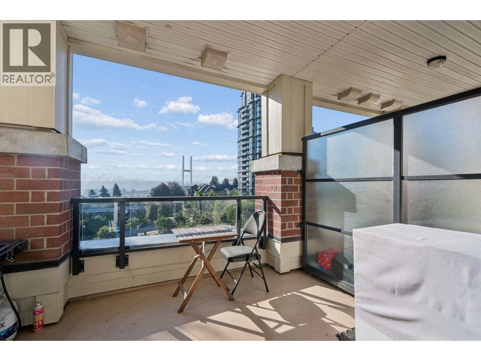 307 245 Ross Drive, New Westminster, British Columbia V3L 0C6 - Photo 14 - R3159300