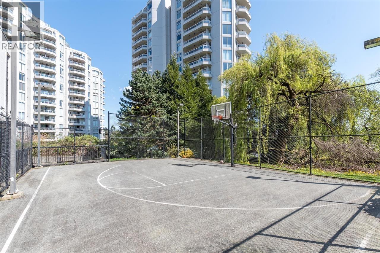 307 245 Ross Drive, New Westminster, British Columbia V3L 0C6 - Photo 18 - R3159300