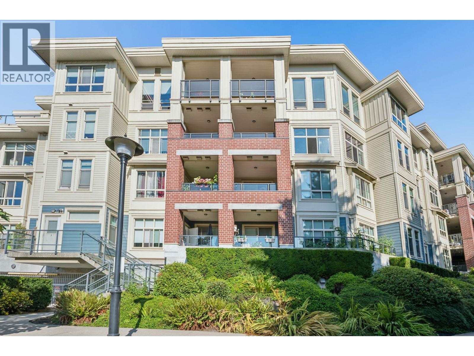 307 245 Ross Drive, New Westminster, British Columbia V3L 0C6 - Photo 21 - R3159300