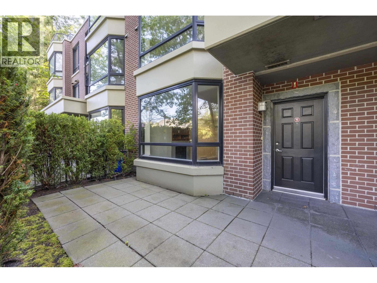 3 6233 KATSURA STREET, Richmond, British Columbia