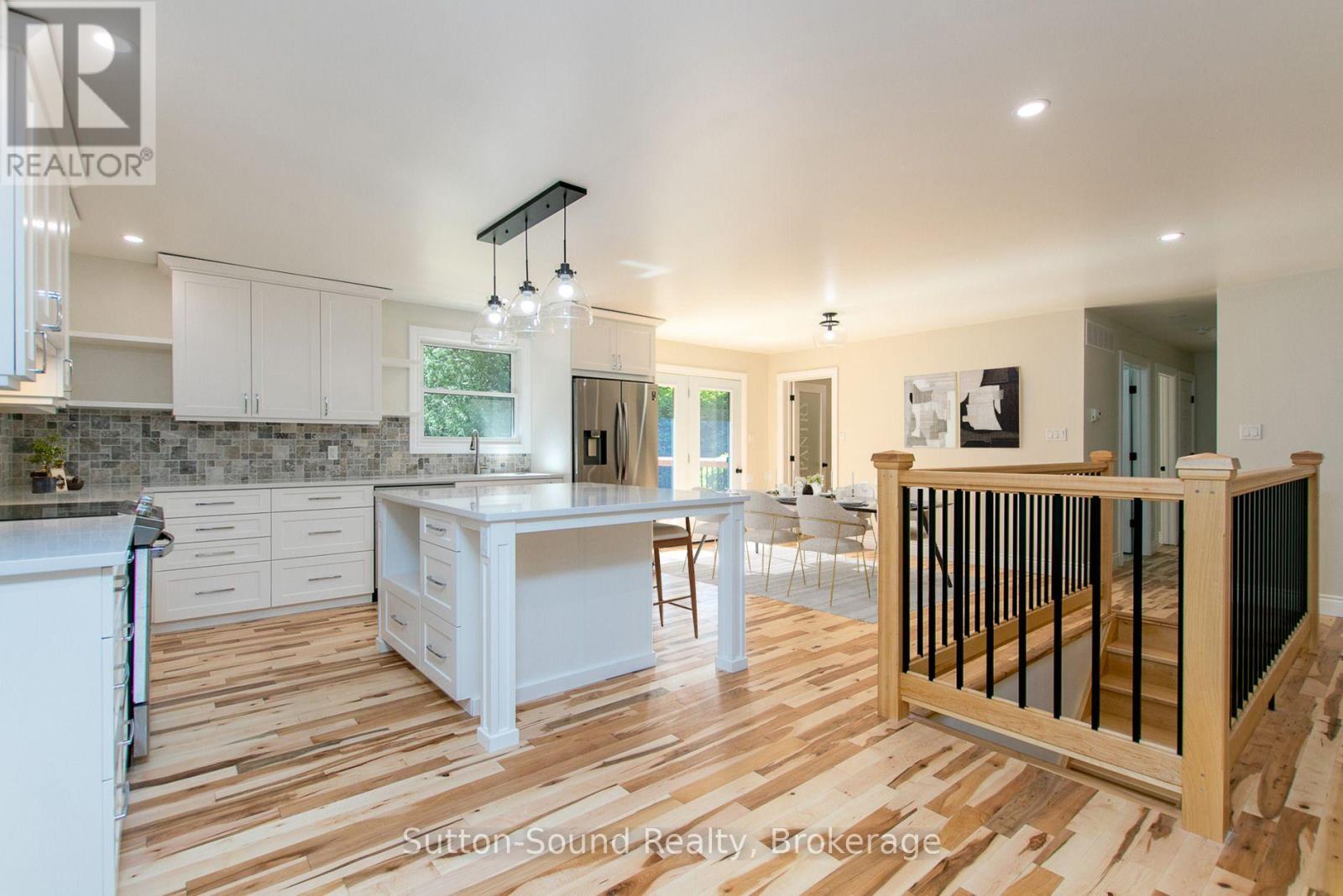 318743 Grey Road 1, Georgian Bluffs, Ontario  N4K 5N4 - Photo 4 - X13716490
