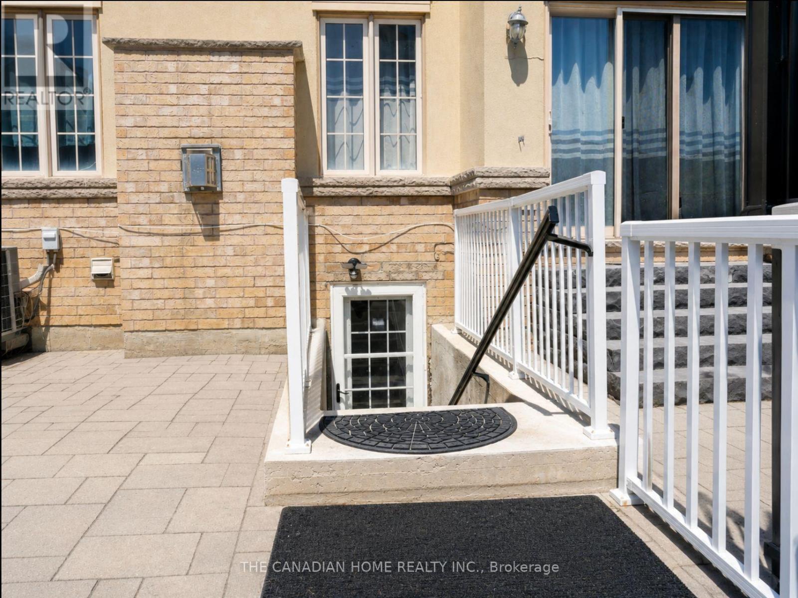 84 Royal West Drive, Brampton, Ontario  L6X 0V9 - Photo 44 - W13716486
