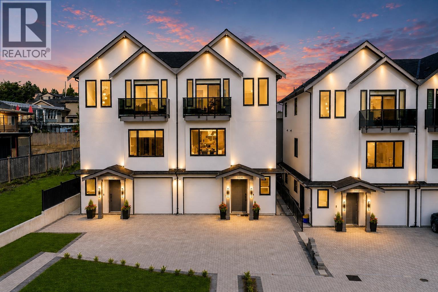 2 7990 BRADLEY AVENUE, Burnaby, British Columbia