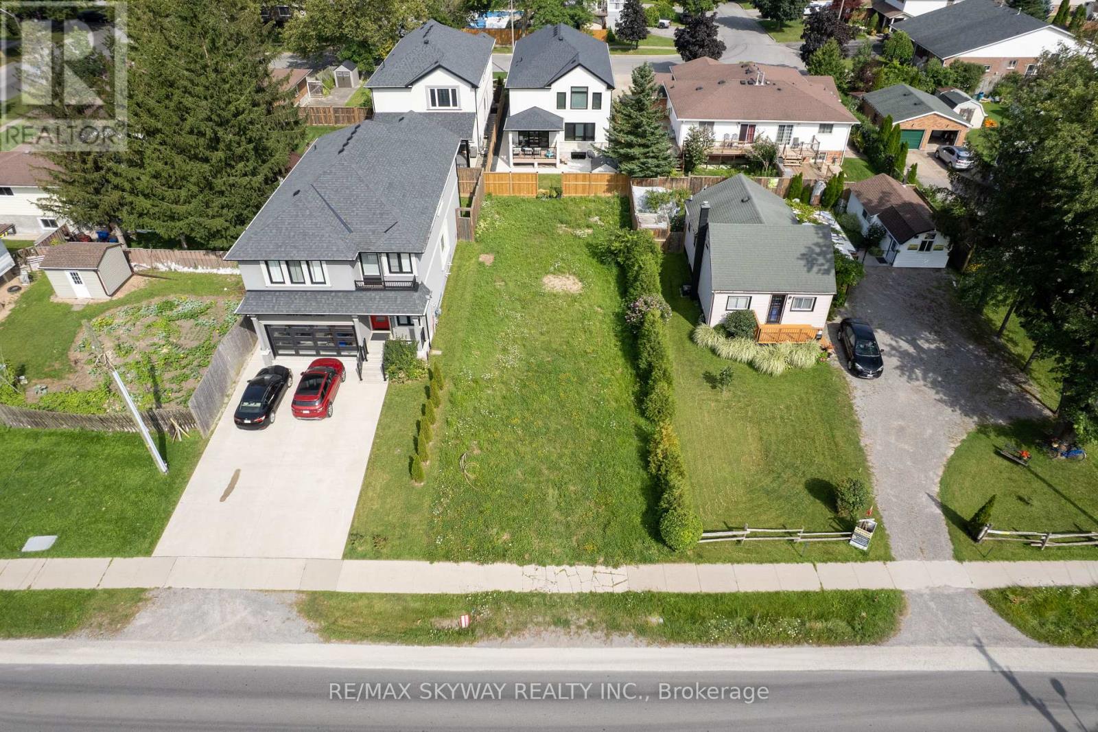 5084 Kalar Niagara Falls Road, Niagara Falls, Ontario L2H 1T2 - Photo 4 - X13645586