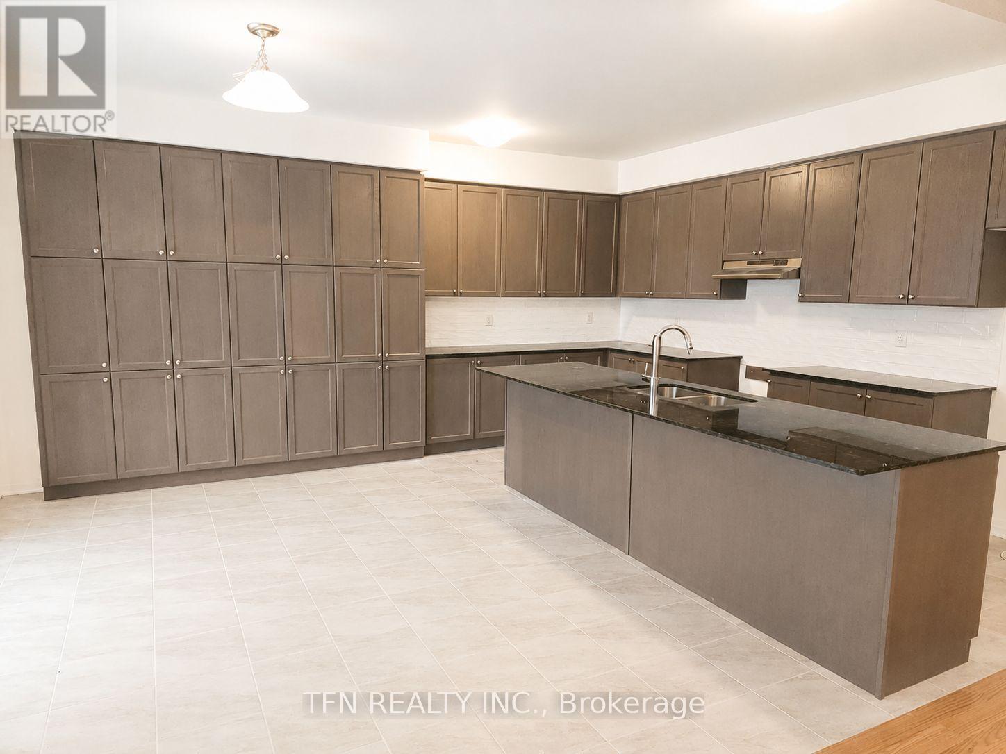 8 Wilmot Road, Brantford, Ontario  N3T 0K8 - Photo 4 - X13716494