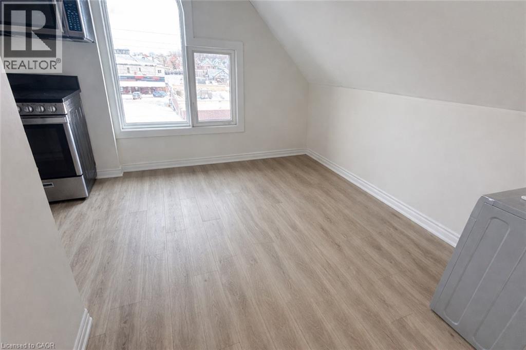 76 Wentworth Street S Unit# 3, Hamilton, Ontario  L8N 2Y9 - Photo 6 - 40799499