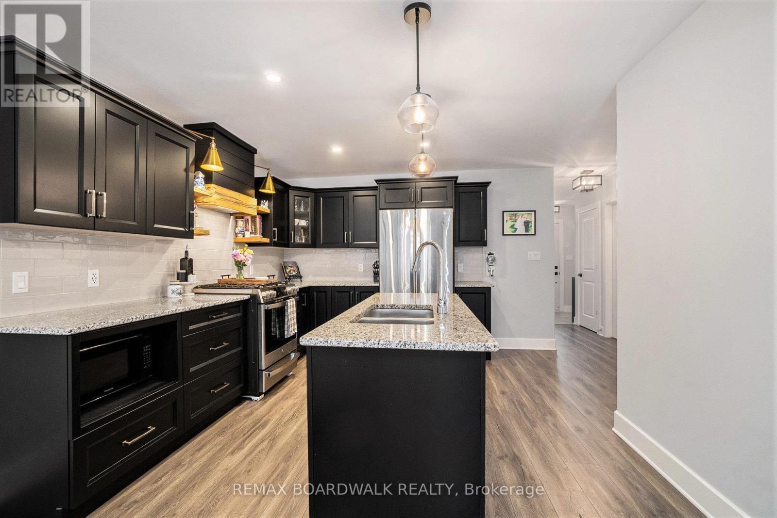 7a Hoy Street, Edwardsburgh/cardinal, Ontario  K0E 1E0 - Photo 10 - X13716544