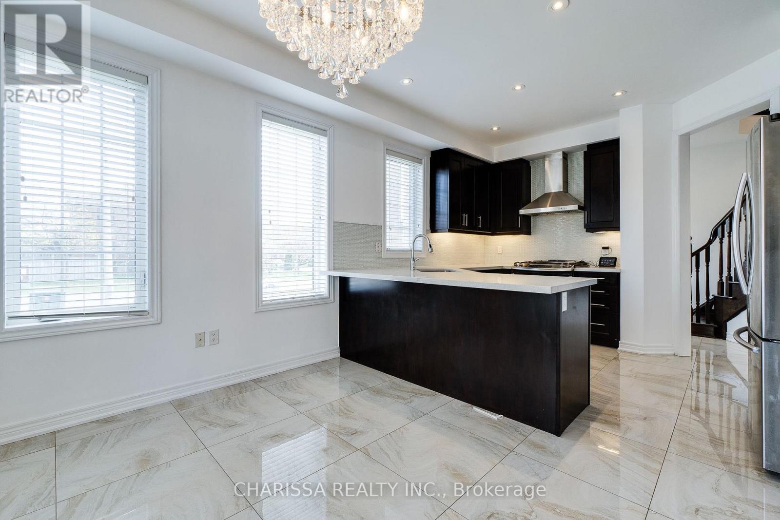 2 Hawstone Road, Vaughan, Ontario  L4H 4G5 - Photo 10 - N13716536