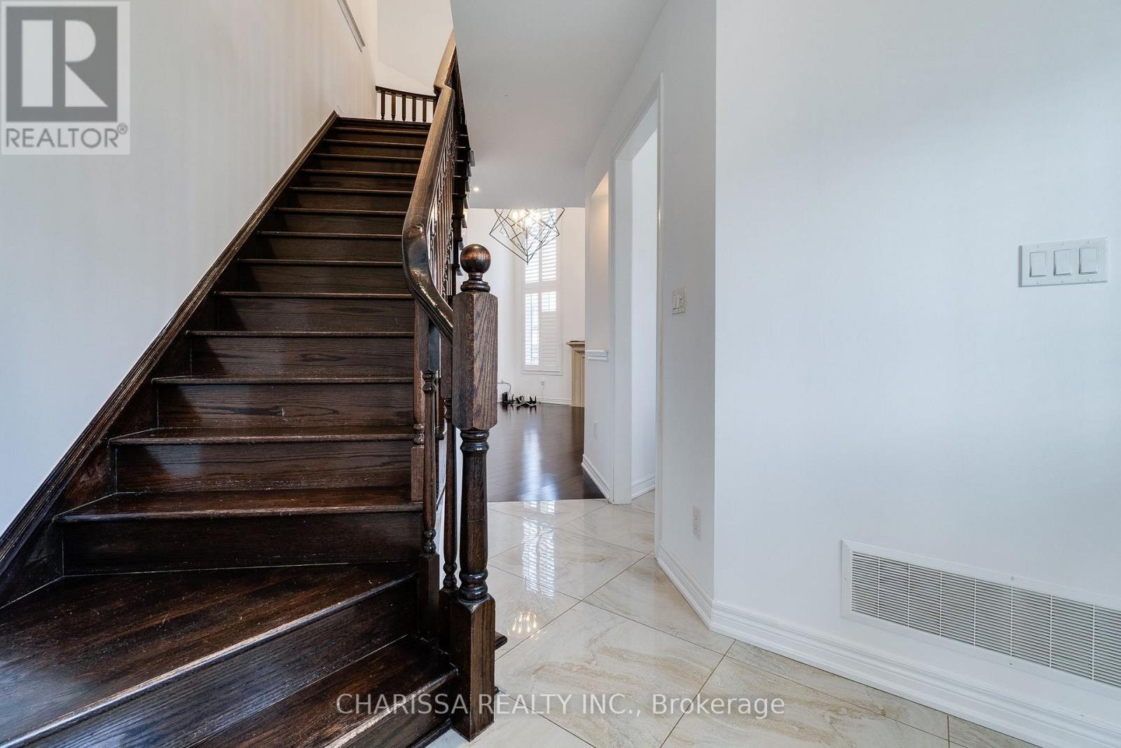 2 Hawstone Road, Vaughan, Ontario  L4H 4G5 - Photo 18 - N13716536