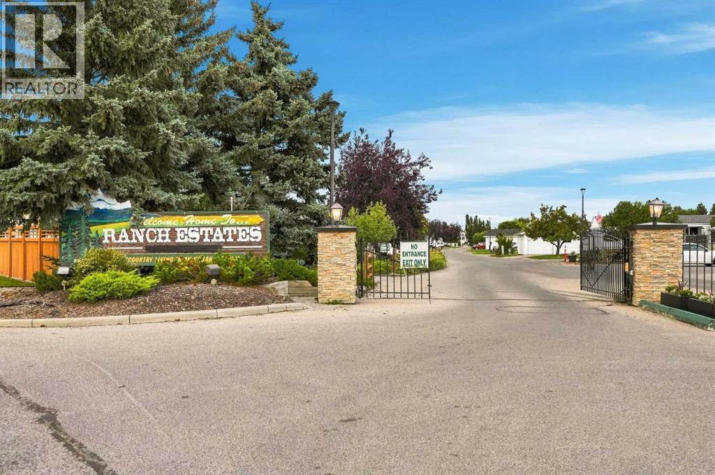 225 Ranchwood Lane, Strathmore, Alberta  T1P 1M8 - Photo 2 - A2340171