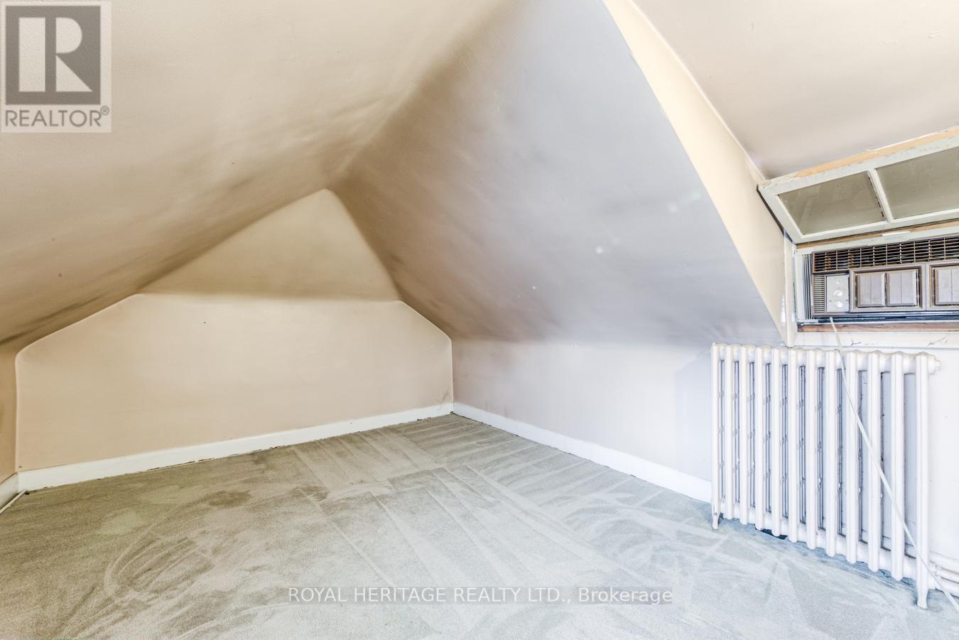 758 Jane Street, Toronto, Ontario  M6N 4B9 - Photo 20 - W13716524