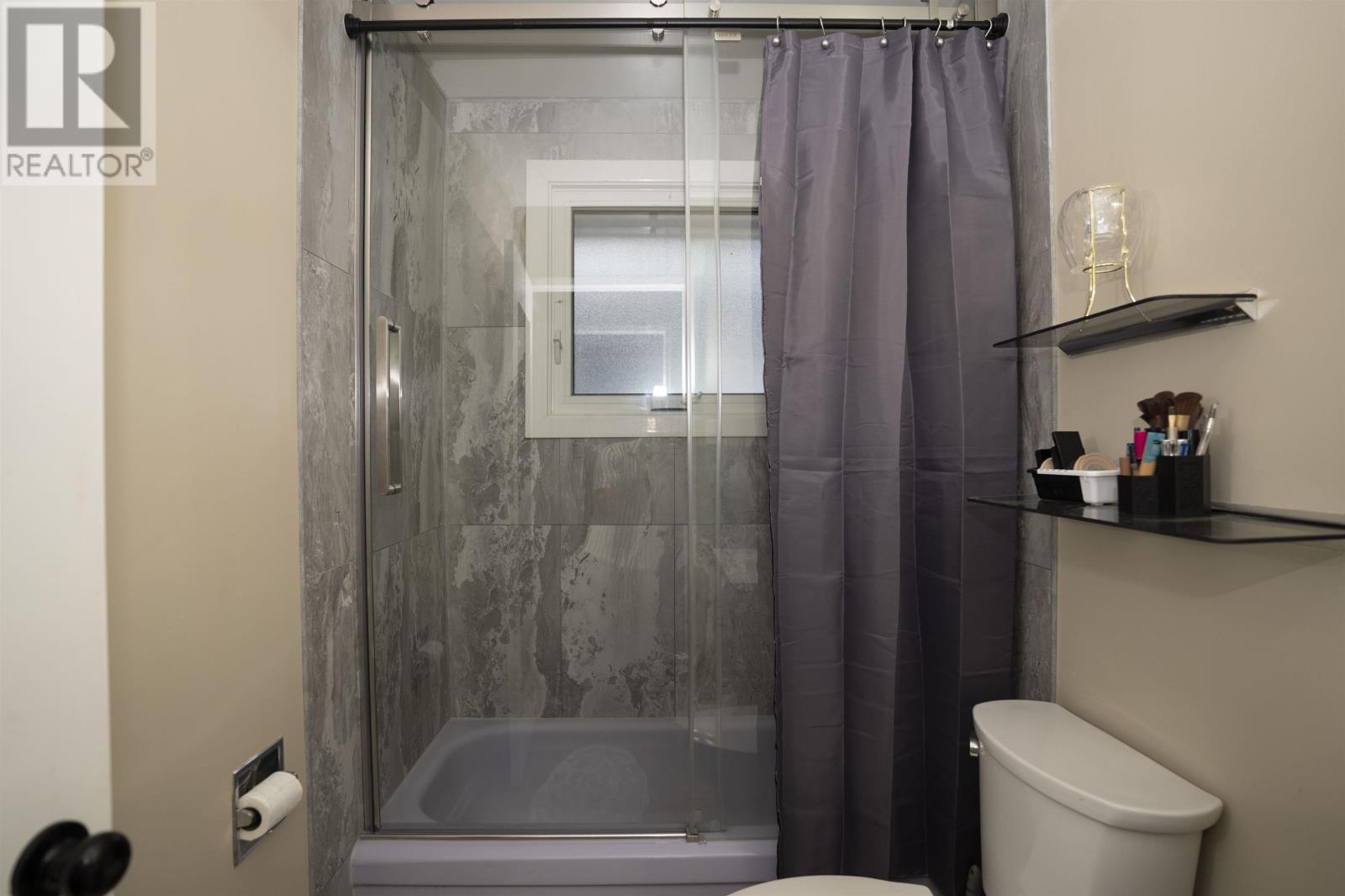 422 Simon Fraser Dr, Thunder Bay, Ontario  P7C 4Z8 - Photo 9 - TB2602535