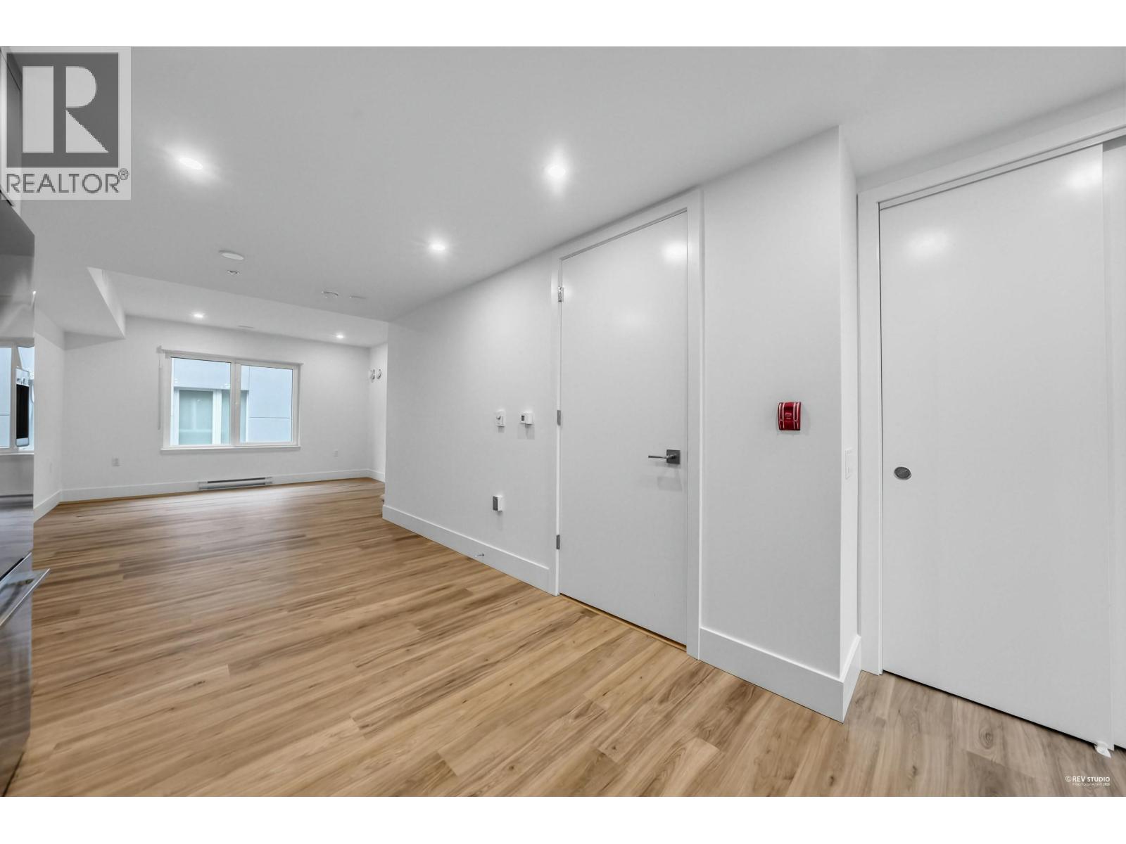 2071 E 1st Avenue, Vancouver, British Columbia  V5N 1B6 - Photo 17 - R3159309