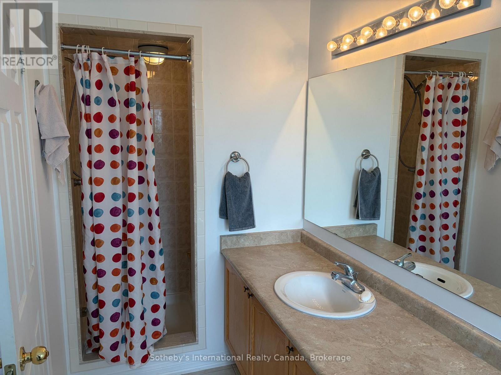 71 Meadowlark Boulevard, Wasaga Beach, Ontario  L9Z 3B3 - Photo 5 - S13716560