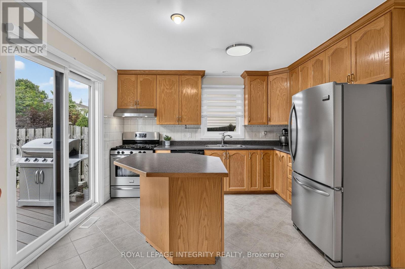1692 Toulouse Crescent, Ottawa, Ontario  K1C 6K3 - Photo 11 - X13716582