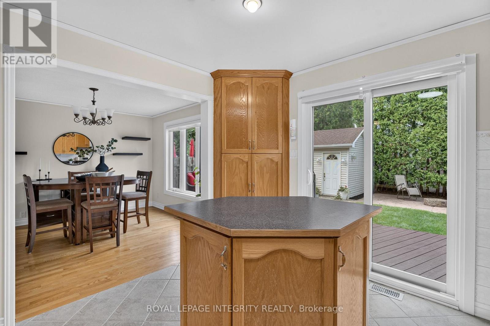 1692 Toulouse Crescent, Ottawa, Ontario  K1C 6K3 - Photo 12 - X13716582