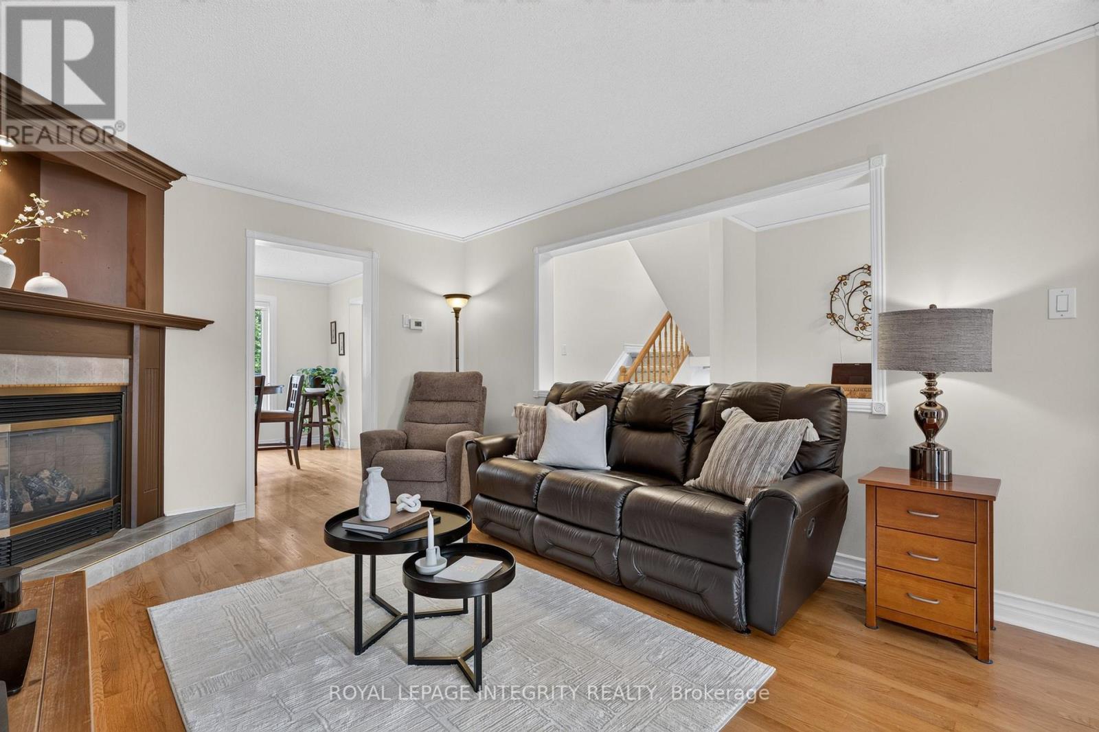 1692 Toulouse Crescent, Ottawa, Ontario  K1C 6K3 - Photo 5 - X13716582