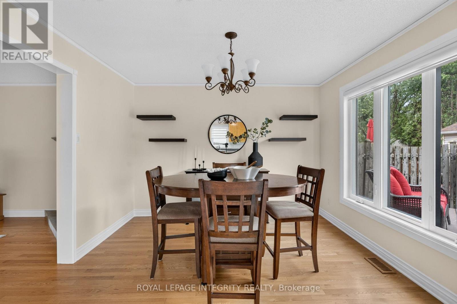 1692 Toulouse Crescent, Ottawa, Ontario  K1C 6K3 - Photo 8 - X13716582