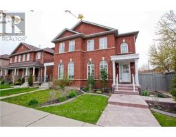 100 CASTLE PARK BOULEVARD, Vaughan, Ontario