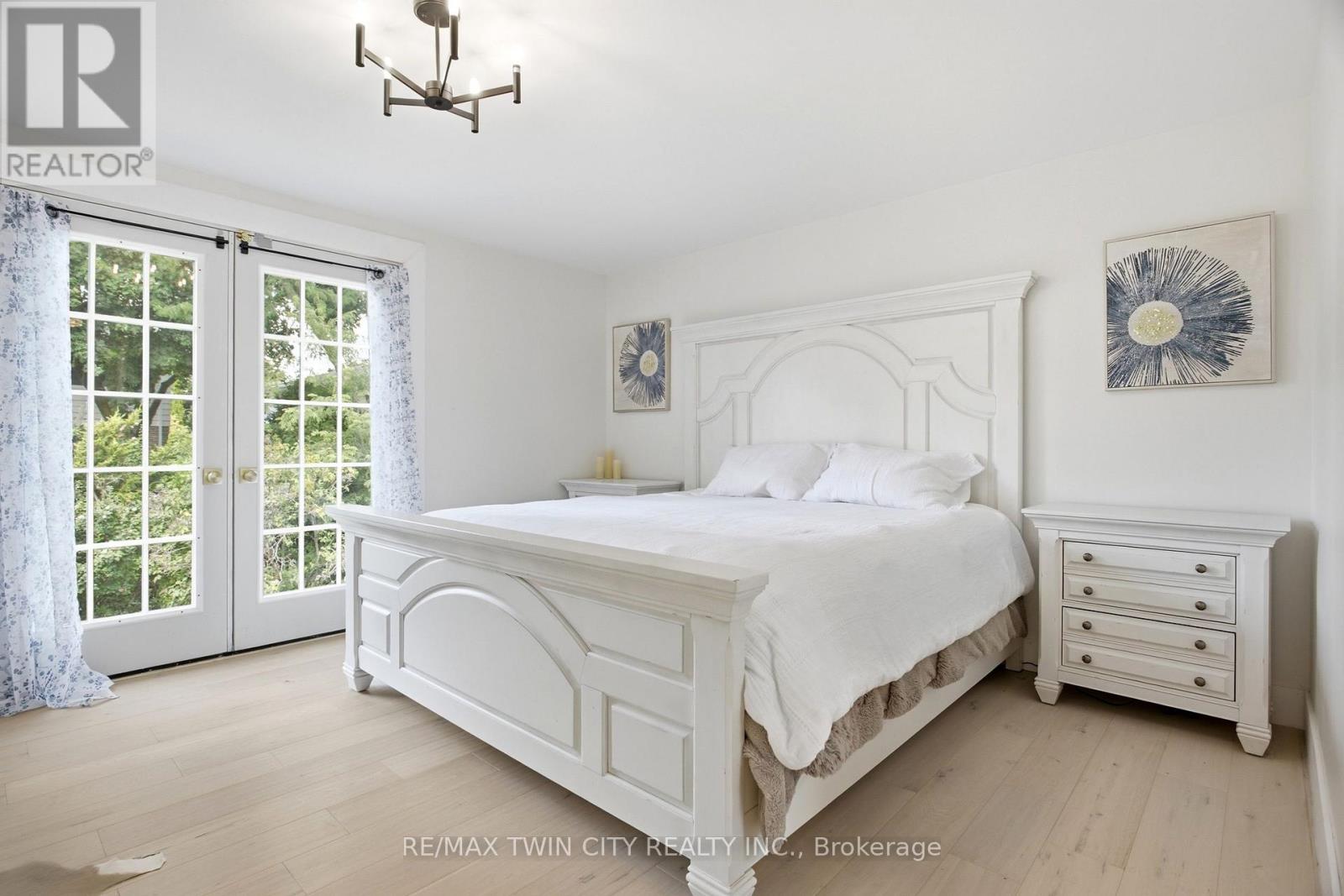 416 Clairbrook Crescent, Waterloo, Ontario  N2L 5V7 - Photo 30 - X13716584