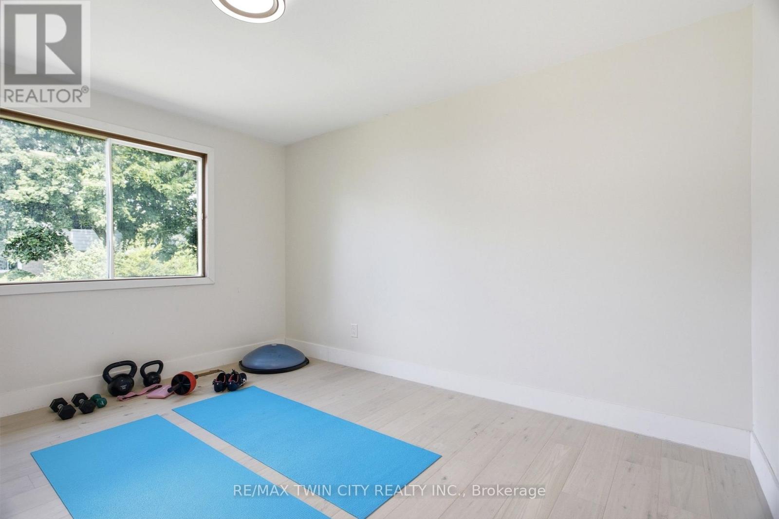 416 Clairbrook Crescent, Waterloo, Ontario  N2L 5V7 - Photo 39 - X13716584