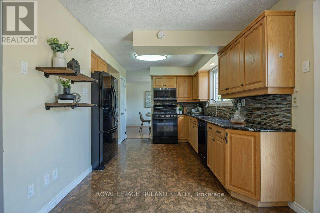 10201 Lynhurst Park Drive, Southwold, Ontario  N5P 2E5 - Photo 21 - X13601400