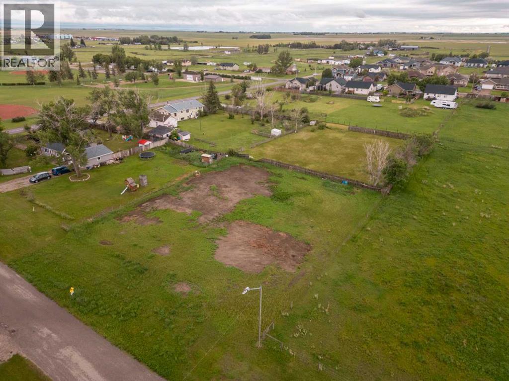 225 5th Street, Stirling, Alberta  T0K 2E0 - Photo 3 - A2322782