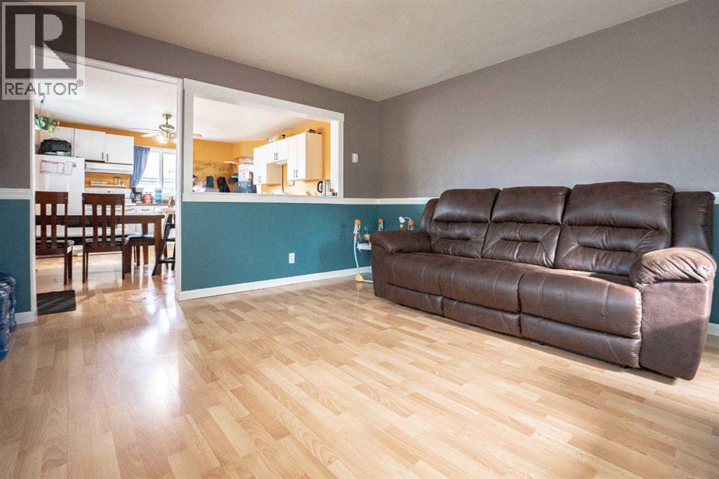 4811 53 Ave, Grimshaw, Alberta  T0H 1W0 - Photo 6 - A2322711