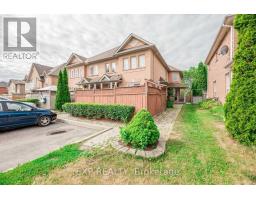 65 PRESSED BRICK DRIVE, Brampton, Ontario