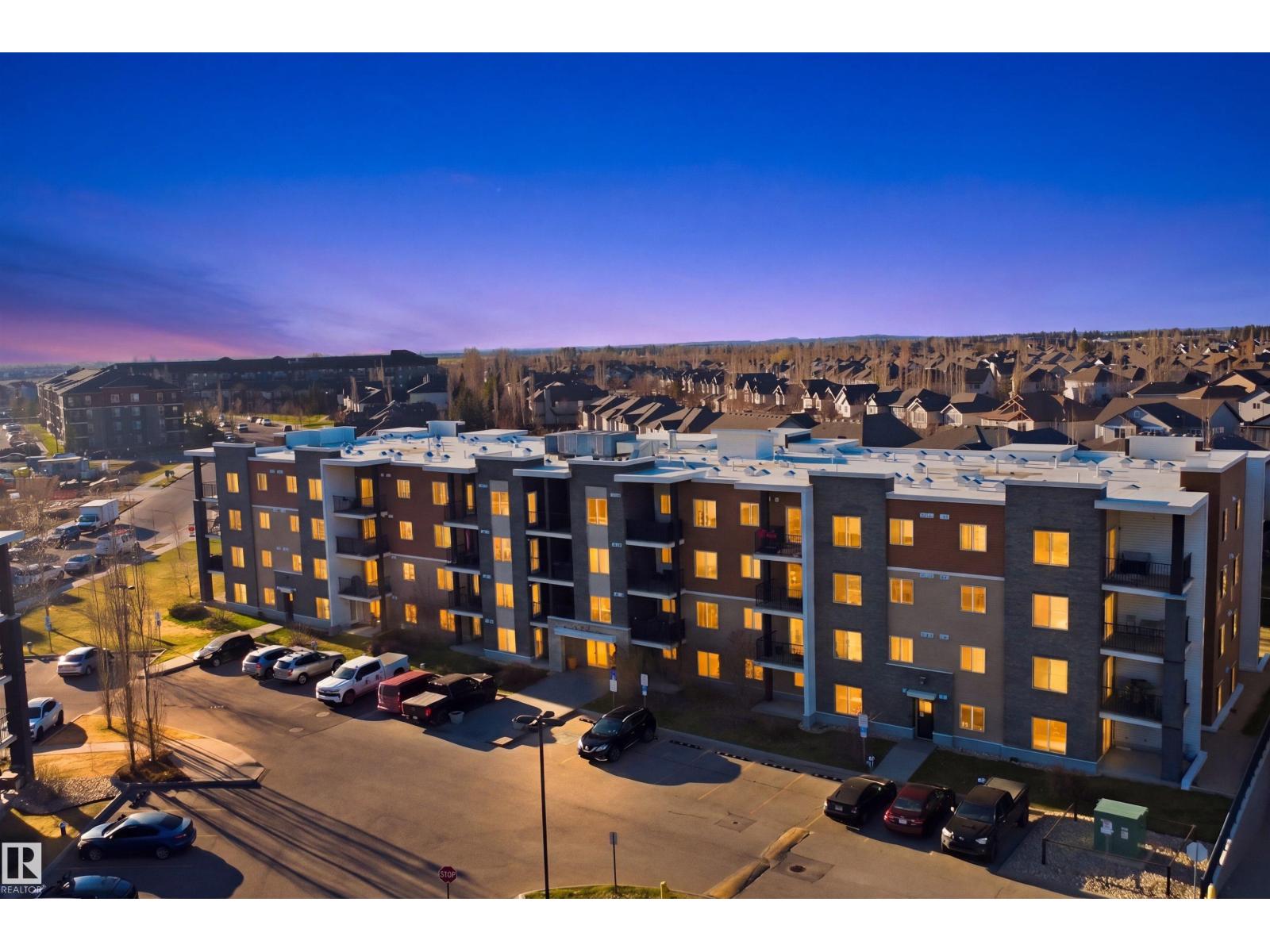 #205 11812 22 Ave SW, Edmonton, Alberta