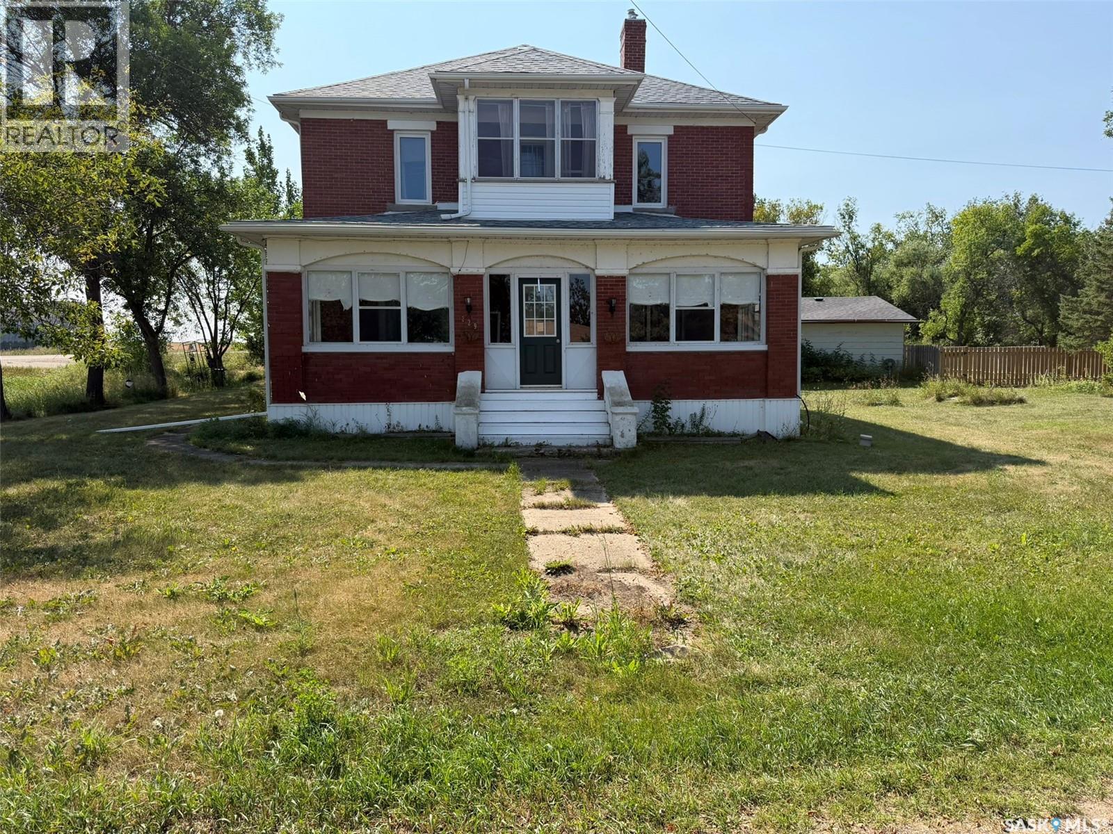 229 4th Avenue E, Lafleche, Saskatchewan  S0H 2K0 - Photo 1 - SK046786