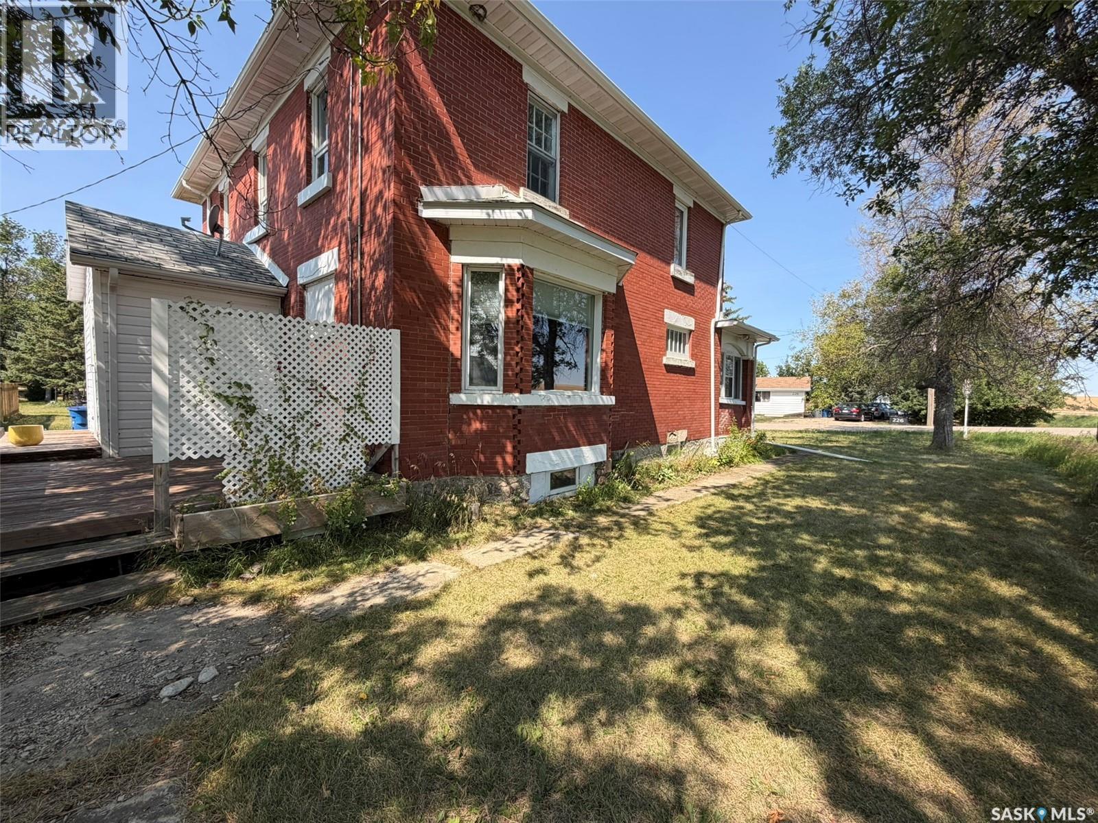 229 4th Avenue E, Lafleche, Saskatchewan  S0H 2K0 - Photo 39 - SK046786