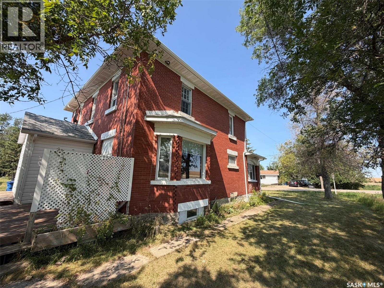 229 4th Avenue E, Lafleche, Saskatchewan  S0H 2K0 - Photo 40 - SK046786