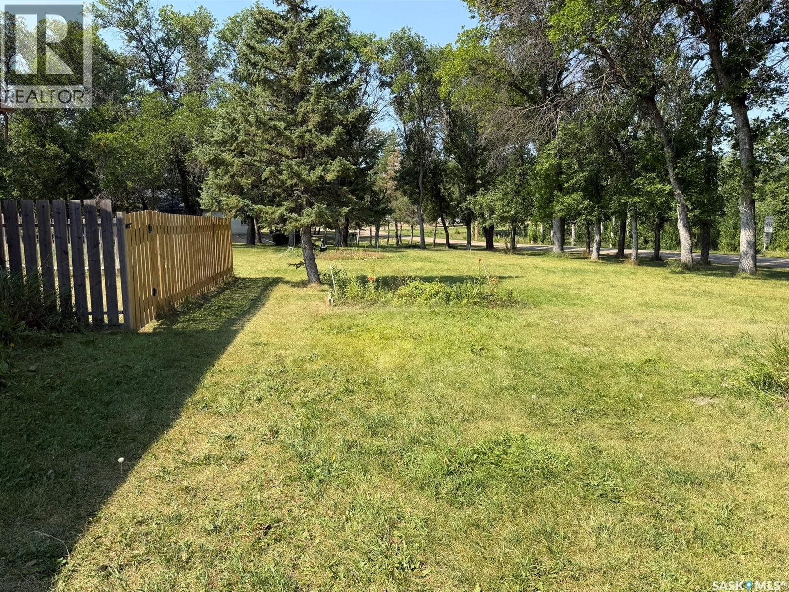 229 4th Avenue E, Lafleche, Saskatchewan  S0H 2K0 - Photo 47 - SK046786