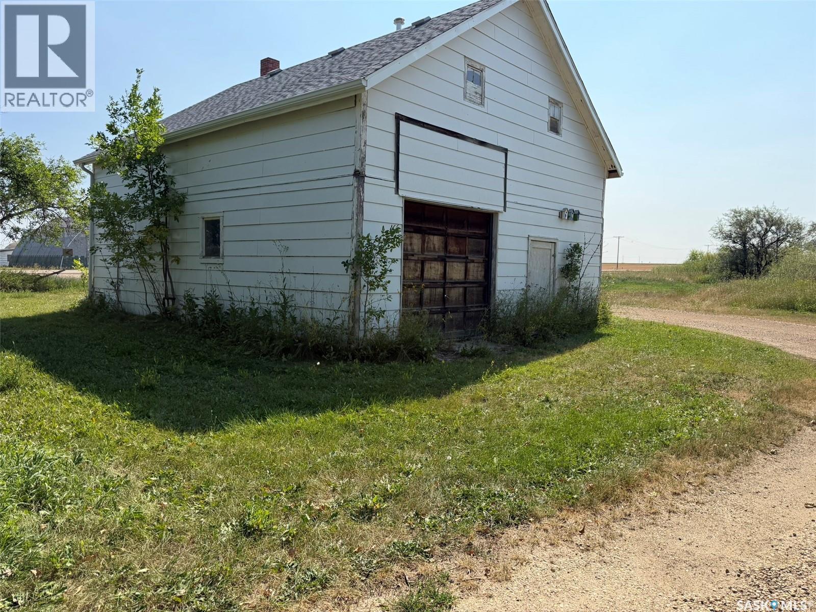 229 4th Avenue E, Lafleche, Saskatchewan  S0H 2K0 - Photo 51 - SK046786