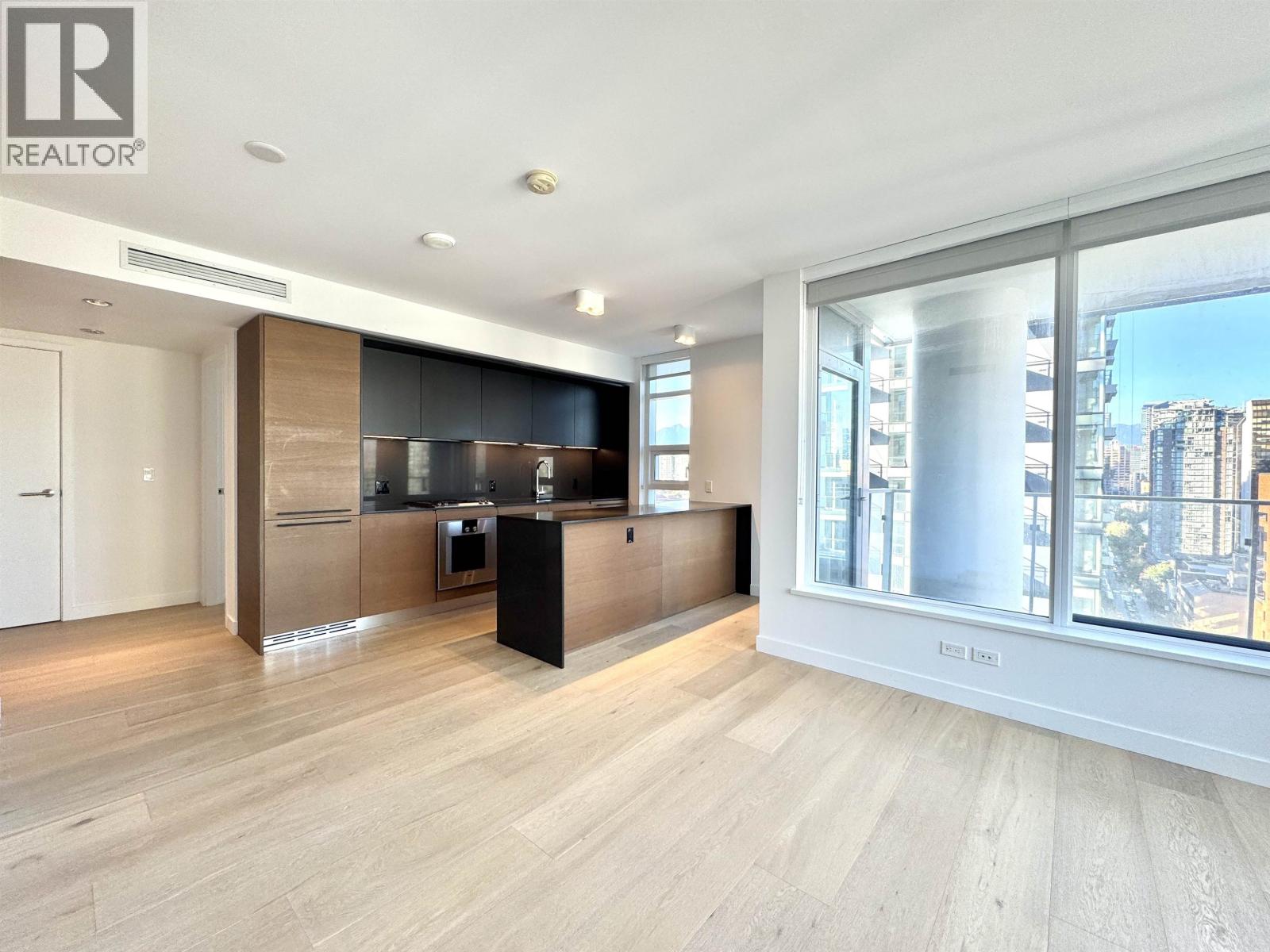 2008 1289 Hornby Street, Vancouver, British Columbia V6Z 0G7 - Photo 11 - R3158102