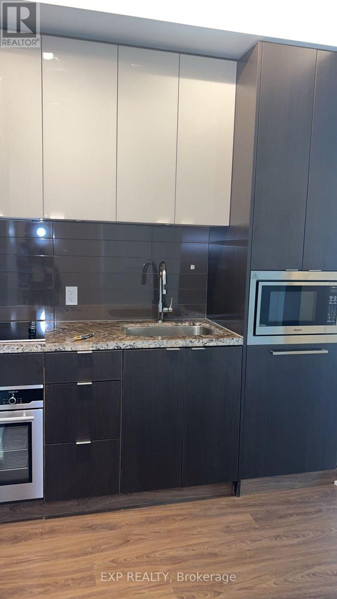 1007 - 125 Blue Jays Way, Toronto, Ontario  M5V 0N5 - Photo 2 - C13716614