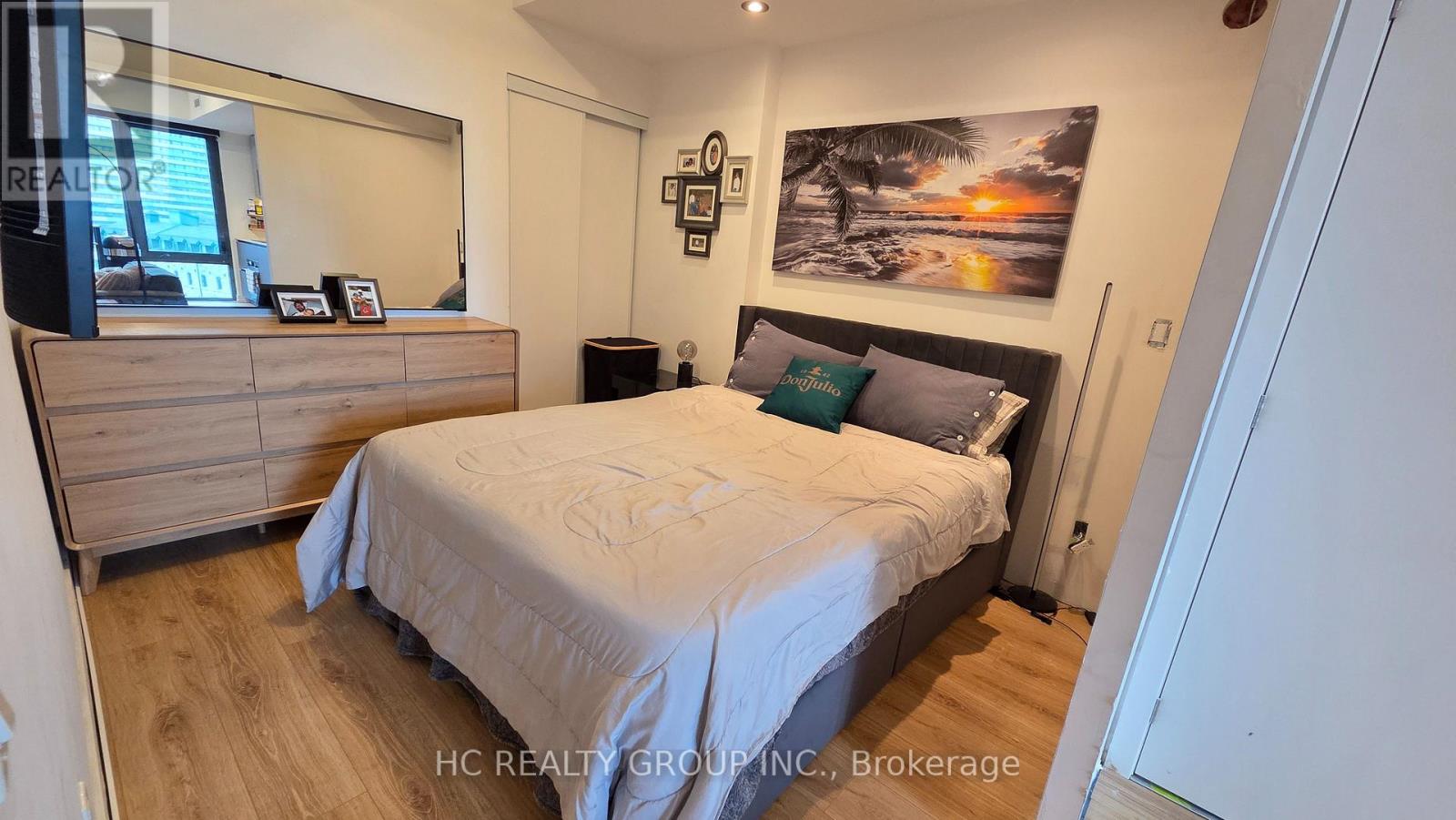 829 - 35 Parliament Street, Toronto, Ontario  M5A 0Z5 - Photo 11 - C13716630