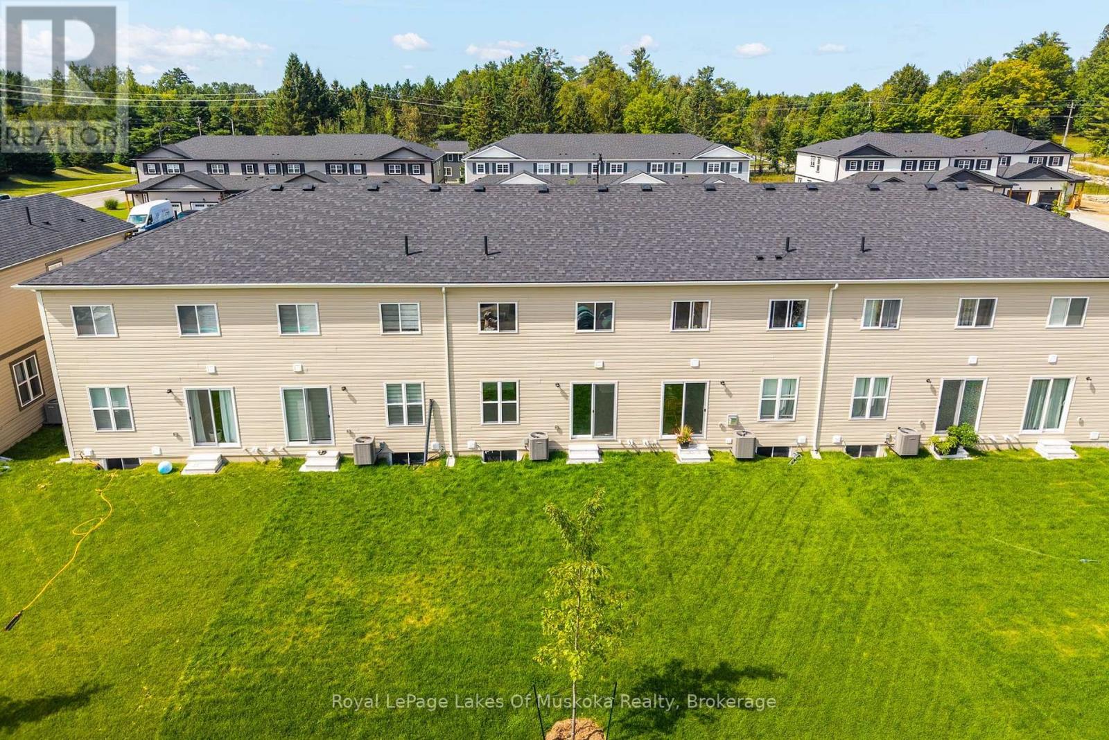 17 Mcconnell Crescent, Bracebridge, Ontario  P1L 0N7 - Photo 3 - X13530336