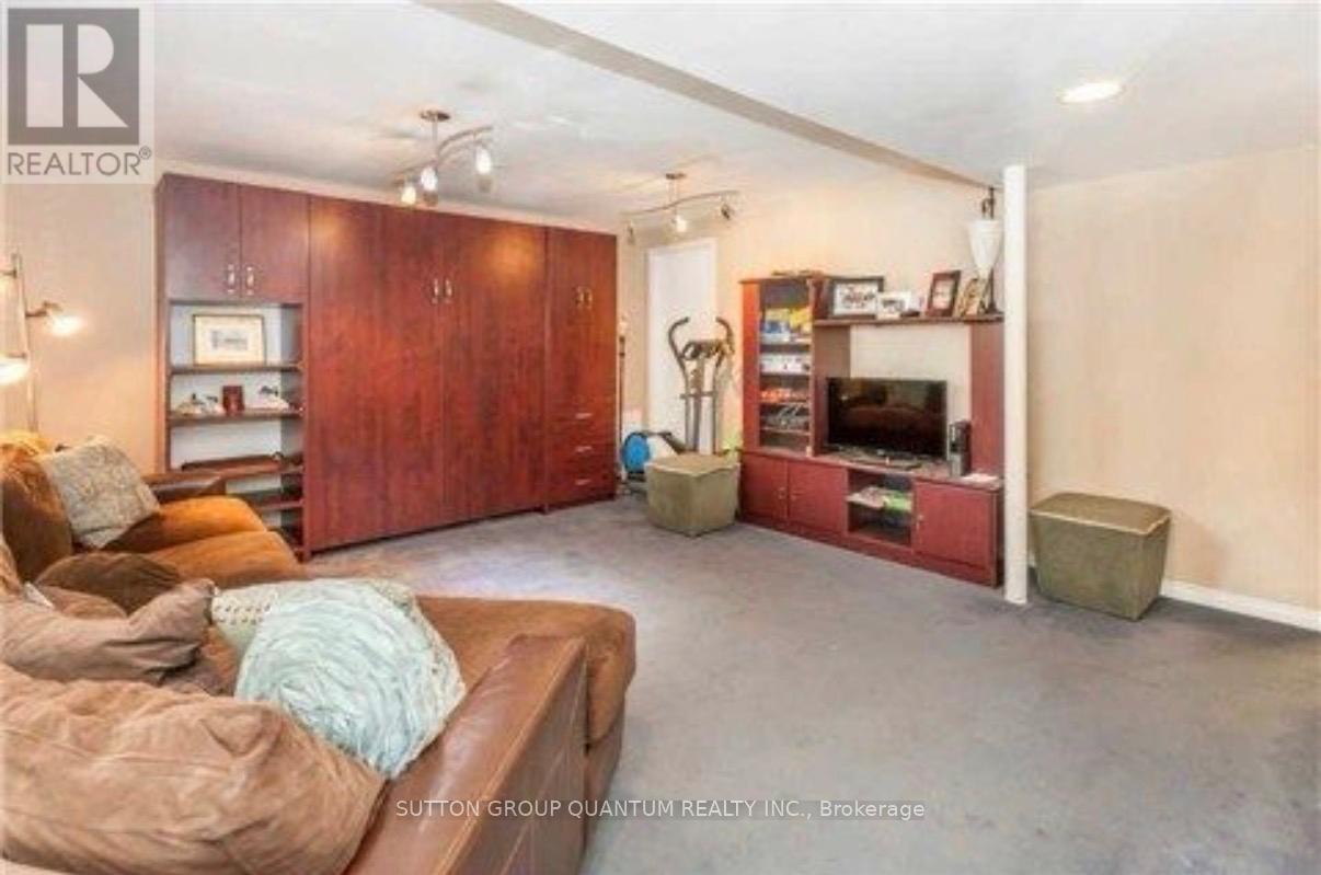 6509 Eastridge Road, Mississauga, Ontario  L5N 4K9 - Photo 16 - W13716634