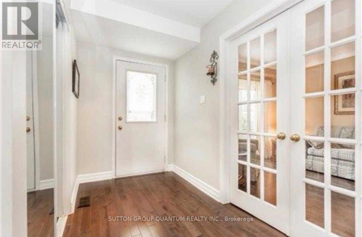 6509 Eastridge Road, Mississauga, Ontario  L5N 4K9 - Photo 6 - W13716634